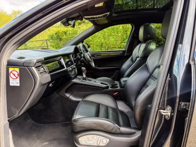 2019 Porsche 3.0T V6 S PDK 4WD Euro 6 (s/s) 5dr