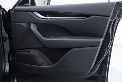 2023 Maserati Levante