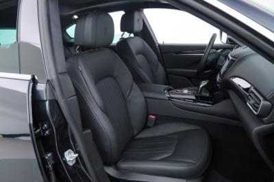 2023 Maserati Levante