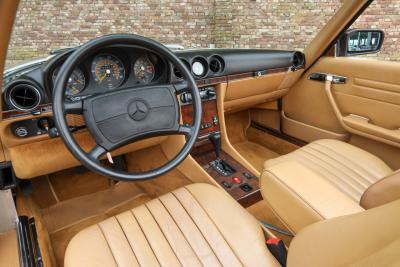 1988 Mercedes - Benz 560 SL &ldquo;Rauchsilber with Palomino interior&rdquo;