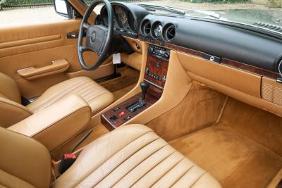 1988 Mercedes - Benz 560 SL &ldquo;Rauchsilber with Palomino interior&rdquo;