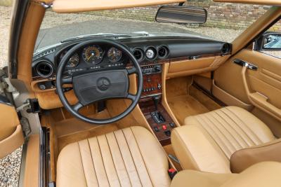 1988 Mercedes - Benz 560 SL &ldquo;Rauchsilber with Palomino interior&rdquo;