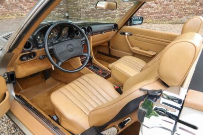 1988 Mercedes - Benz 560 SL &ldquo;Rauchsilber with Palomino interior&rdquo;
