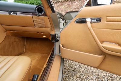 1988 Mercedes - Benz 560 SL &ldquo;Rauchsilber with Palomino interior&rdquo;