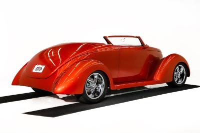 1939 Ford Custom