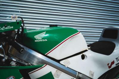 1992 Honda VFR750R TYPE RC30