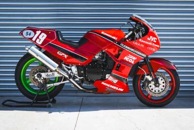 1987 Kawasaki GPX750R SUPERBIKE