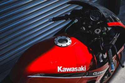 1987 Kawasaki GPX750R SUPERBIKE