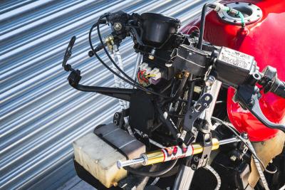 1987 Kawasaki GPX750R SUPERBIKE