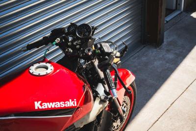 1987 Kawasaki GPX750R SUPERBIKE