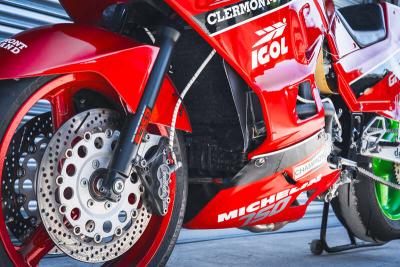 1987 Kawasaki GPX750R SUPERBIKE