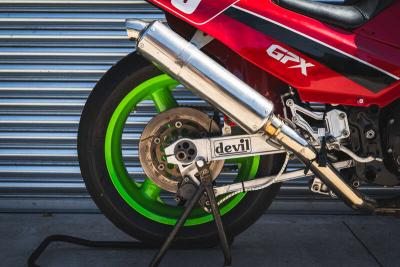 1987 Kawasaki GPX750R SUPERBIKE