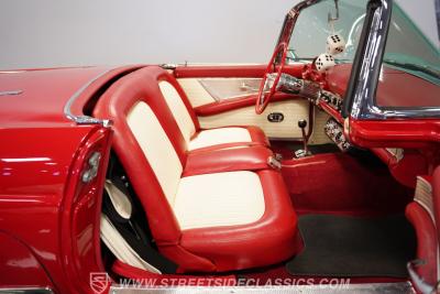 1955 Ford Thunderbird