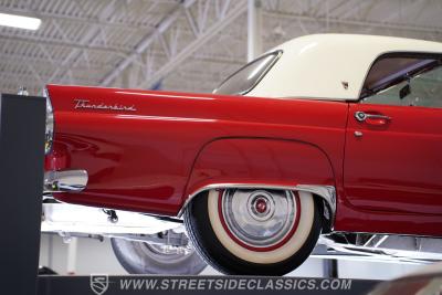 1955 Ford Thunderbird