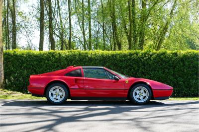 1988 Ferrari 328