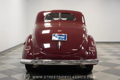 1940 Ford Deluxe Business Coupe Restomod