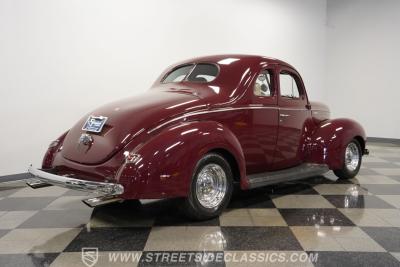 1940 Ford Deluxe Business Coupe Restomod