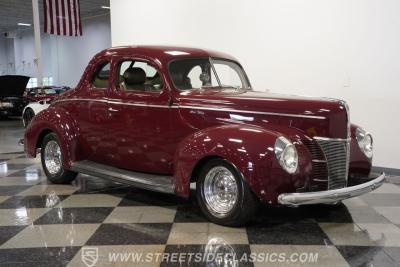 1940 Ford Deluxe Business Coupe Restomod