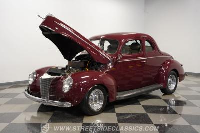 1940 Ford Deluxe Business Coupe Restomod