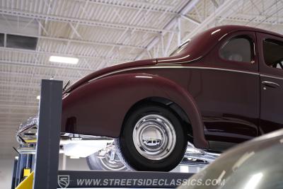 1940 Ford Deluxe Business Coupe Restomod