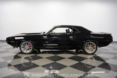 1971 Dodge Challenger HEMI Restomod