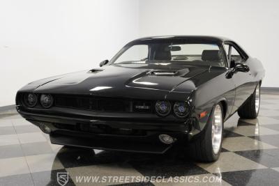 1971 Dodge Challenger HEMI Restomod