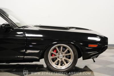 1971 Dodge Challenger HEMI Restomod