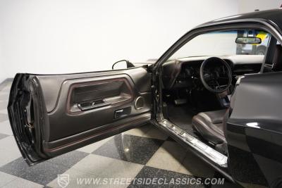 1971 Dodge Challenger HEMI Restomod
