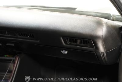 1971 Dodge Challenger HEMI Restomod