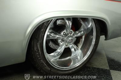1966 Chevrolet Impala Restomod