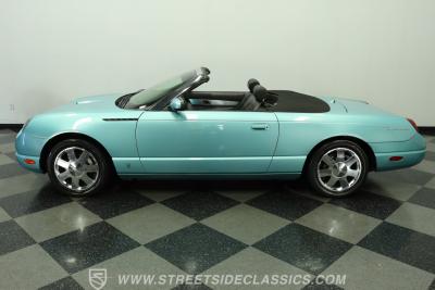 2002 Ford Thunderbird