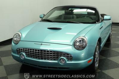 2002 Ford Thunderbird