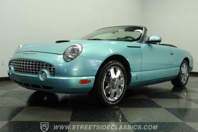 2002 Ford Thunderbird