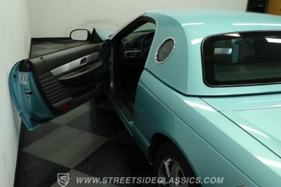 2002 Ford Thunderbird