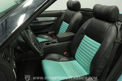 2002 Ford Thunderbird