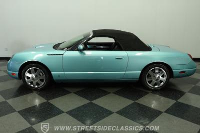 2002 Ford Thunderbird