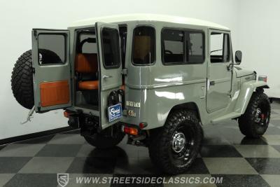 1977 Toyota FJ40 Land Cruiser