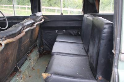 1971 Land Rover 2A 109'' STATION WAGON SAFARI ROOF