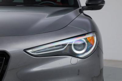 2022 Alfa Romeo Stelvio