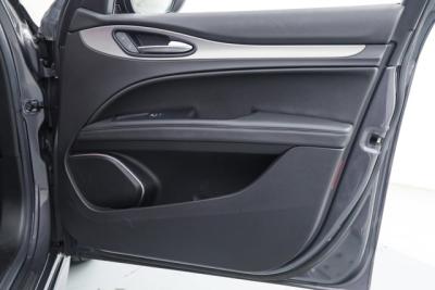 2022 Alfa Romeo Stelvio