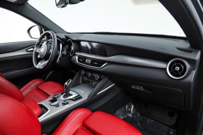 2022 Alfa Romeo Stelvio