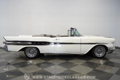 1957 Pontiac Star Chief Convertible