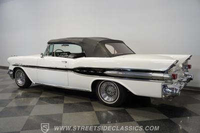 1957 Pontiac Star Chief Convertible