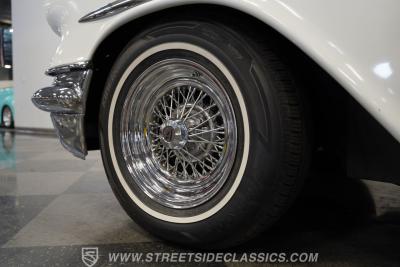 1957 Pontiac Star Chief Convertible