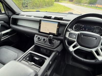 2023 Land Rover 3.0 D300 MHEV X-Dynamic HSE Auto 4WD Euro 6 (s/s) 5dr