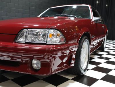 1990 Ford Mustang