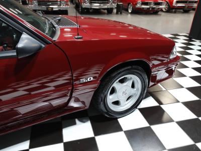 1990 Ford Mustang