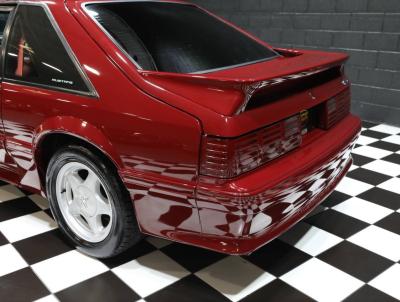 1990 Ford Mustang