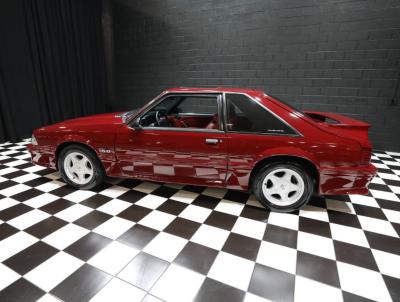 1990 Ford Mustang