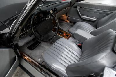 1988 Mercedes - Benz one owner 560 SL